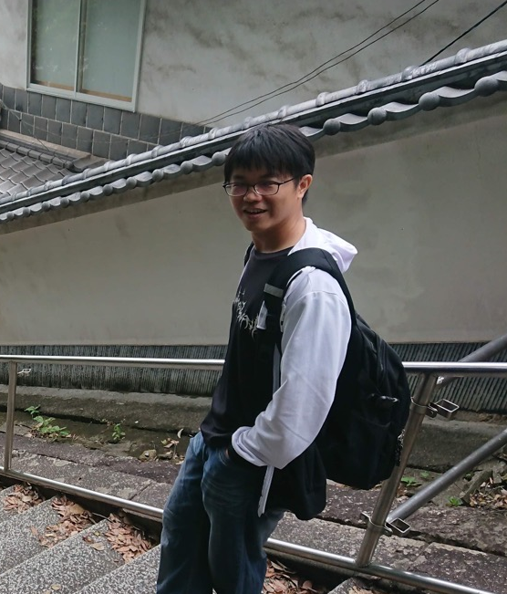 Horng-Yi Hsu 許弘毅