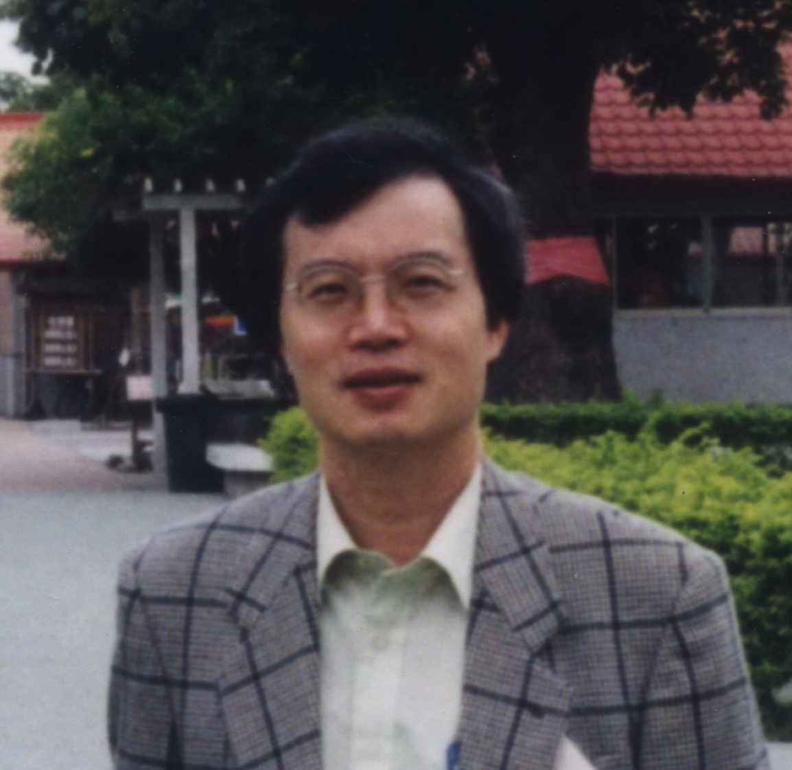 羅朝村  Chaur-Tsuen Lo 